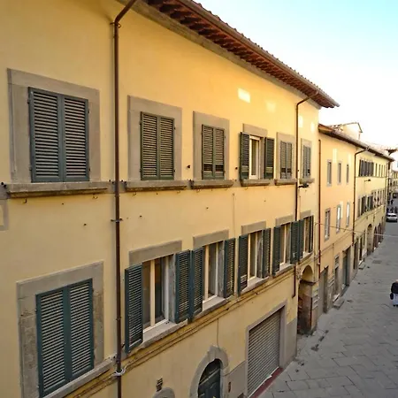 Appartamento Rugapiana 63 *